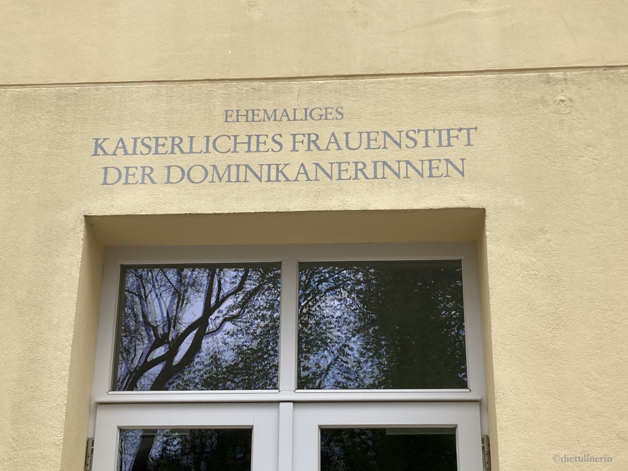 ehemaliges kaiserliches Frauenstift in Tulln